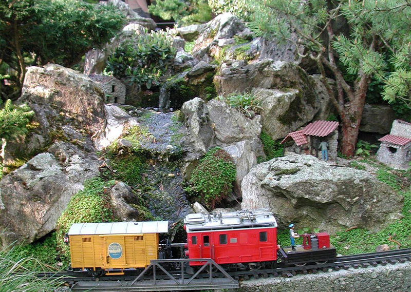 http://www.jardin-ferroviaire.com
